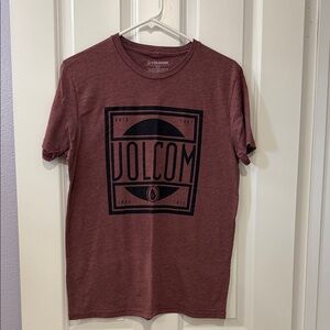Volcom Men's Burgundy Graphic Tee